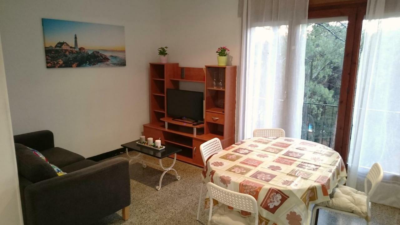 Apartamentos Juan Jose Lloret de Mar Exterior foto